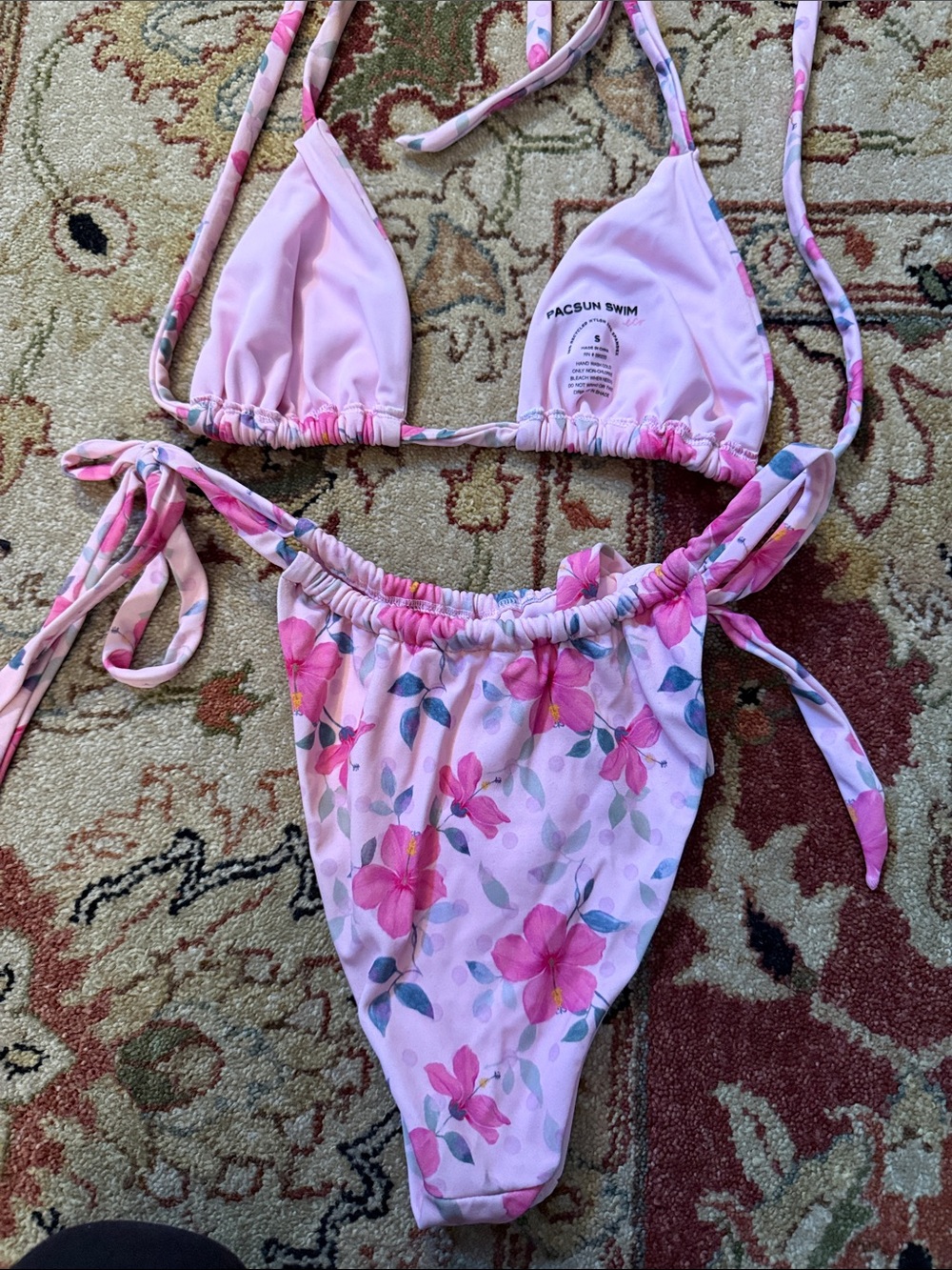 PacSun Pink Floral Swim Suit - Picture 4 of 4